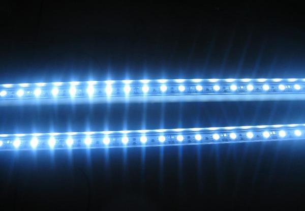 led 灯条.jpg